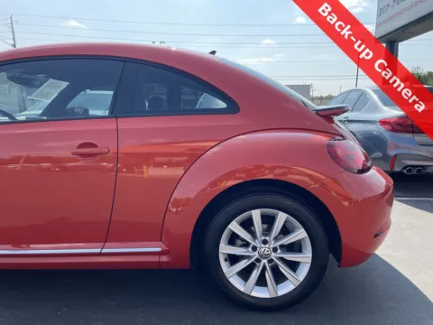 More photos of 2018 Volkswagen Beetle 2.0T S at F1rst Motors, IN