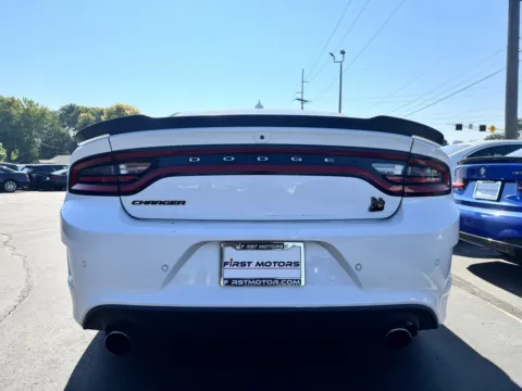 More photos of 2022 Dodge Charger R/T Scat Pack at F1rst Motors, IN