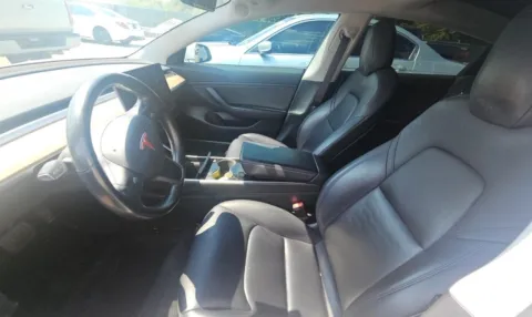 Photos of 2018 Tesla Model 3 for sale in Indianapolis, IN at F1rst Motors