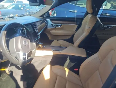 Photos of 2018 Volvo S90 T6 Inscription for sale in Indianapolis, IN at F1rst Motors
