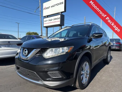 Black 2014 Nissan Rogue SV for sale in Indianapolis, IN