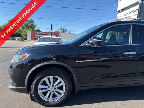 Photos of 2014 Nissan Rogue SV for sale in Indianapolis, IN at F1rst Motors