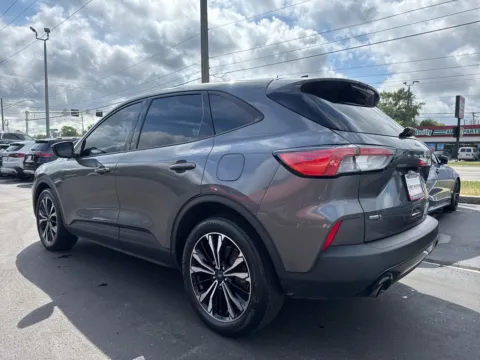 More photos of 2021 Ford Escape SE at F1rst Motors, IN