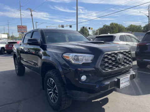 More photos of 2020 Toyota Tacoma TRD Off-Road at F1rst Motors, IN