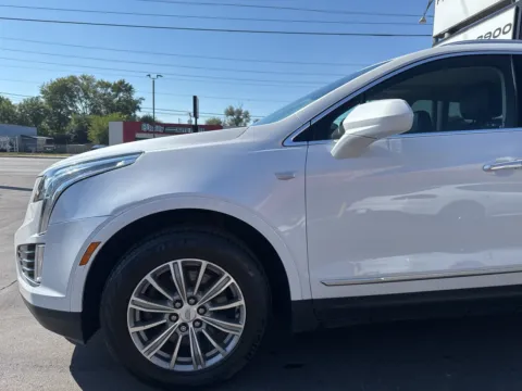 Photos of 2017 Cadillac XT5 Luxury for sale in Indianapolis, IN at F1rst Motors