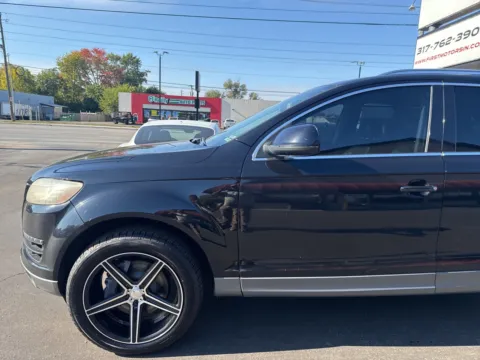 Photos of 2013 Audi Q7 3.0T Premium for sale in Indianapolis, IN at F1rst Motors