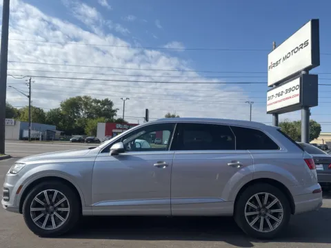 More photos of 2018 Audi Q7 3.0T Premium Plus at F1rst Motors, IN