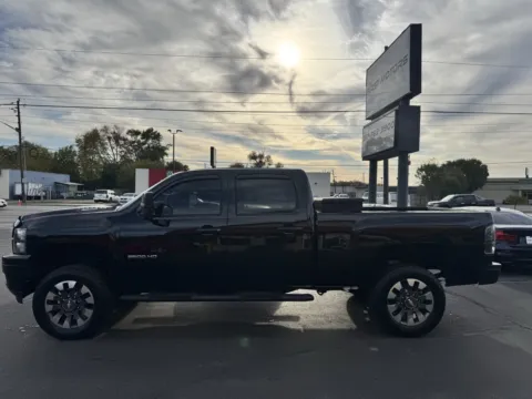 More photos of 2014 Chevrolet Silverado 2500HD LTZ at F1rst Motors, IN