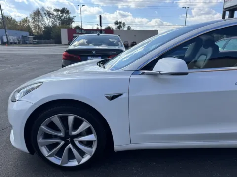 Photos of 2019 Tesla Model 3 for sale in Indianapolis, IN at F1rst Motors