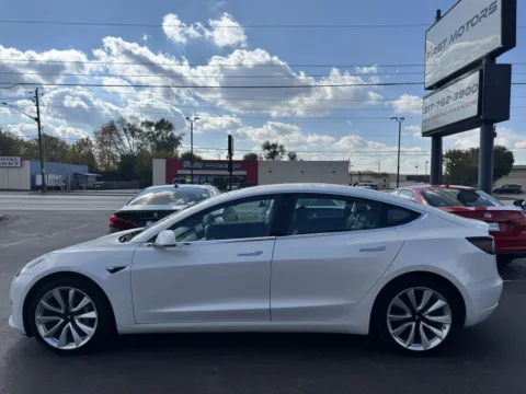 More photos of 2019 Tesla Model 3 at F1rst Motors, IN