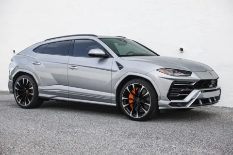 More photos of 2020 Lamborghini Urus at HBi Auto, NC