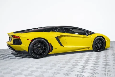 More photos of 2016 Lamborghini Aventador LP700-4 Pirelli Edition at HBi Auto, NC