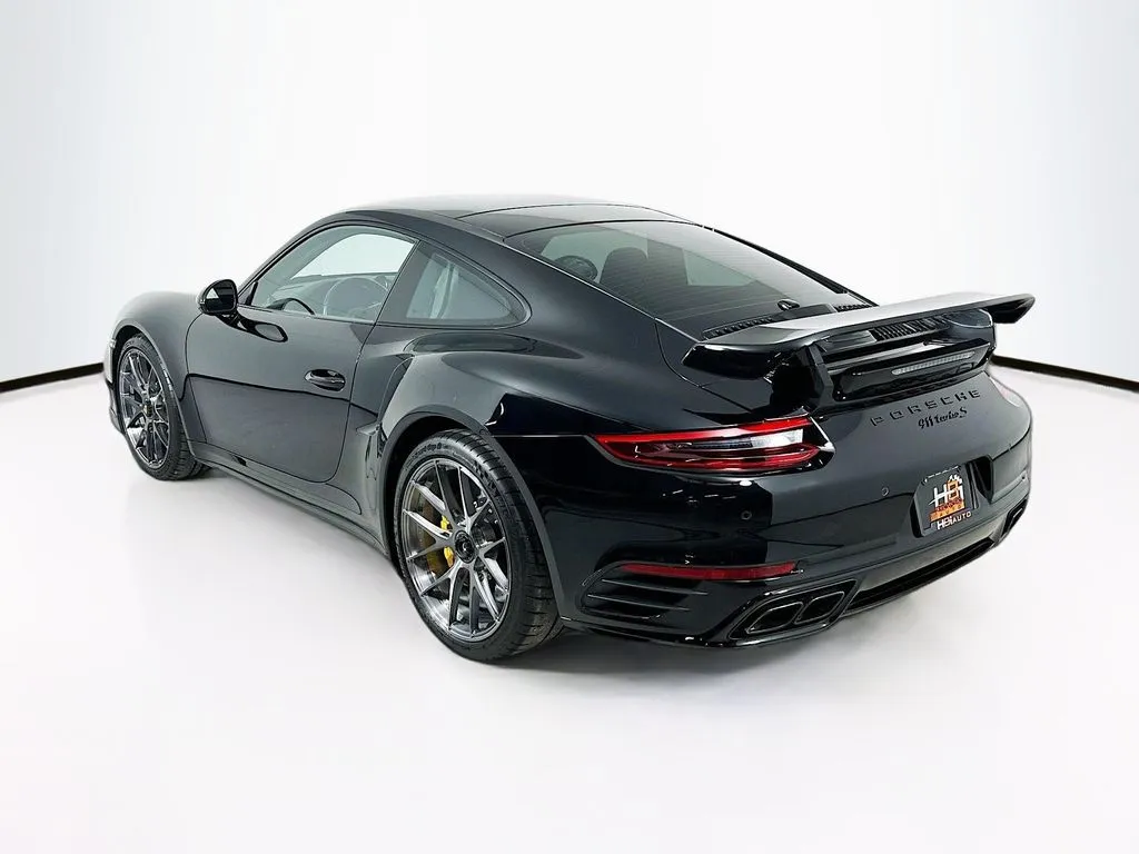 2018 Porsche 911 Turbo S - Photo 8