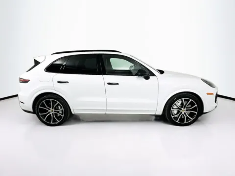 More photos of 2019 Porsche Cayenne Turbo at HBi Auto - Mocksville, NC, NC
