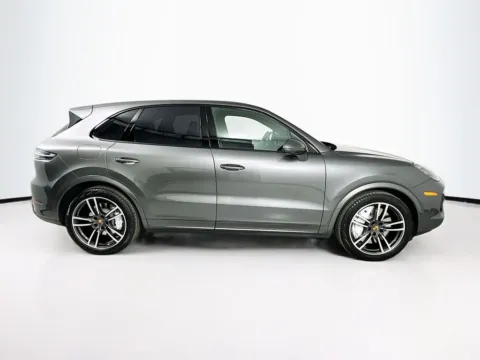 More photos of 2019 Porsche Cayenne Turbo at HBi Auto - Mocksville, NC, NC