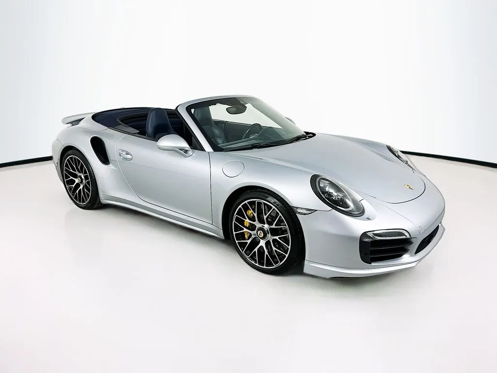 2015 Porsche 911 Turbo S - Photo 22