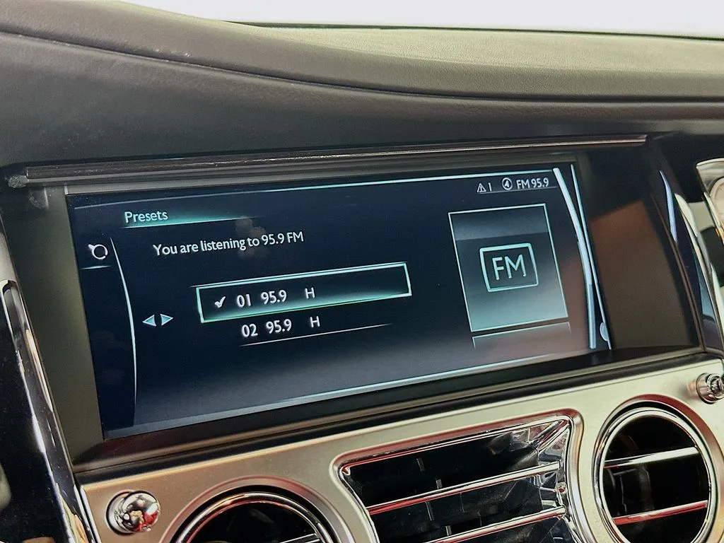 2018 Rolls-Royce Dawn Base - Photo 12