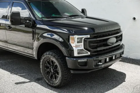 More photos of 2022 Ford F-350SD Platinum at HBi Auto, NC