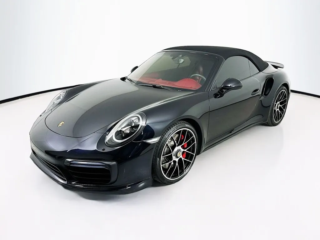 2017 Porsche 911 Turbo Cabriolet's photo