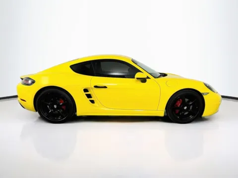 More photos of 2018 Porsche 718 Cayman S at HBi Auto - Mocksville, NC, NC