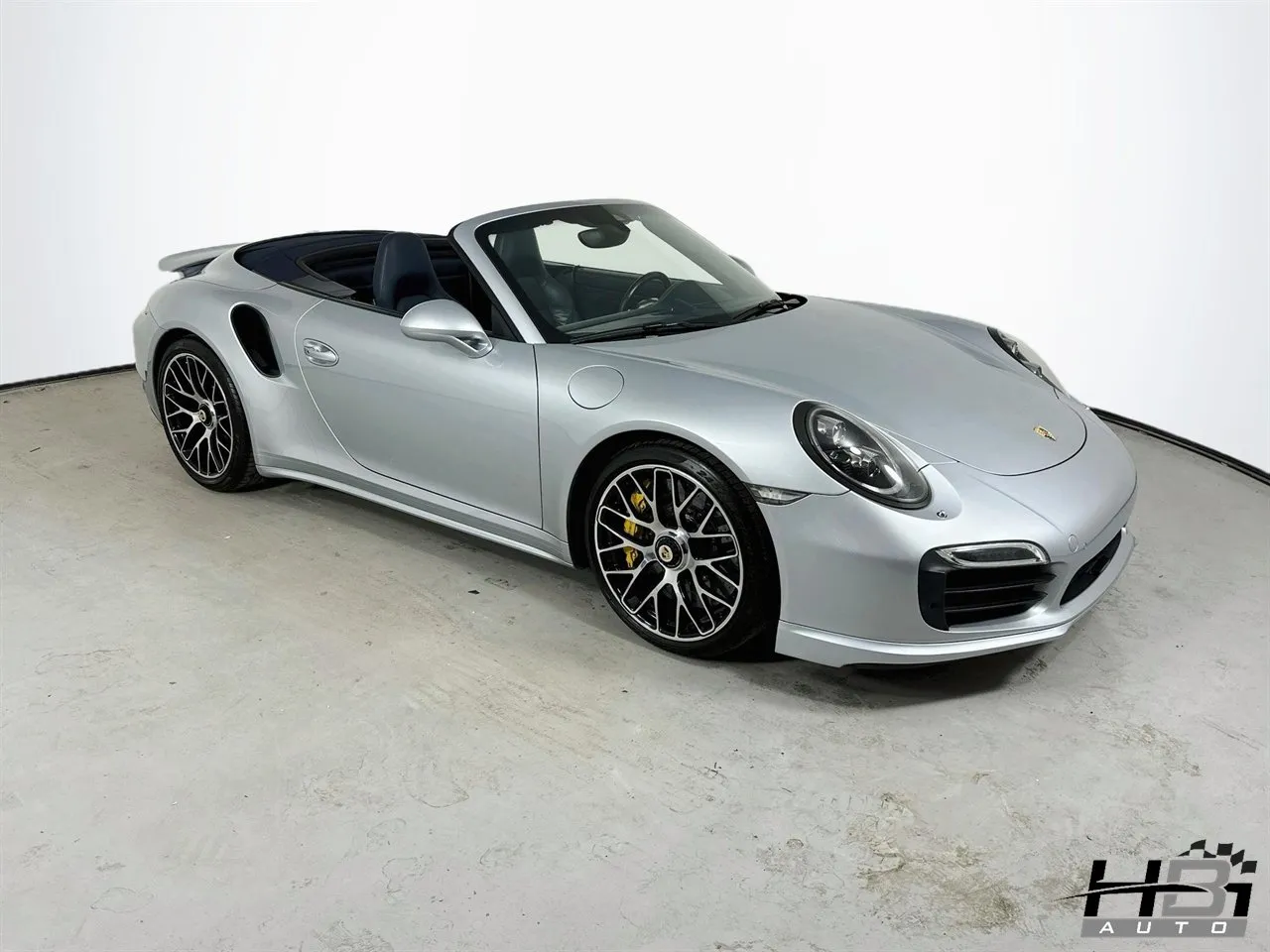 2015 Porsche 911 Turbo S - Photo 21