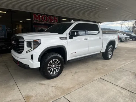 White 2022 GMC Sierra 1500 AT4 for sale in South Pittsburg, TN