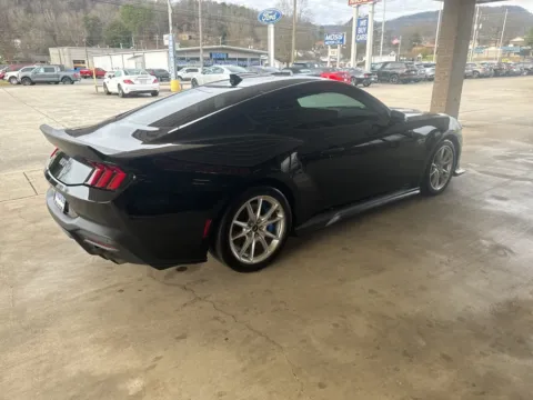 More photos of 2024 Ford Mustang GT Premium at Moss Motor Company, TN