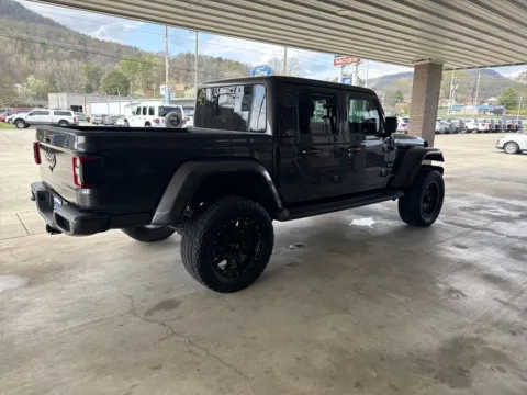 More photos of 2021 Jeep Gladiator High Altitude at Moss Motor Company, TN