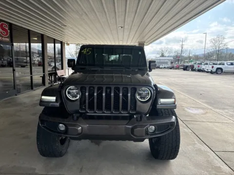 Photos of 2021 Jeep Gladiator High Altitude for sale in South Pittsburg, TN at Moss Motor Company