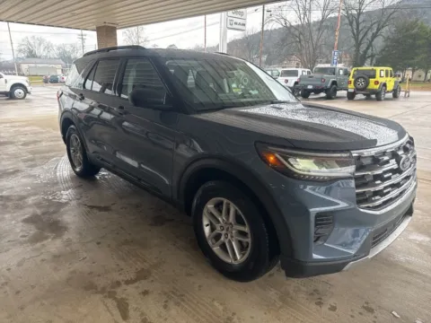 Another view of 2026 Ford Explorer Active for sale in South Pittsburg, TN at Moss Motor Company