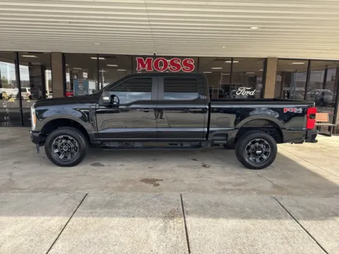 More photos of 2023 Ford F-250SD XL at Moss Motor Company, TN
