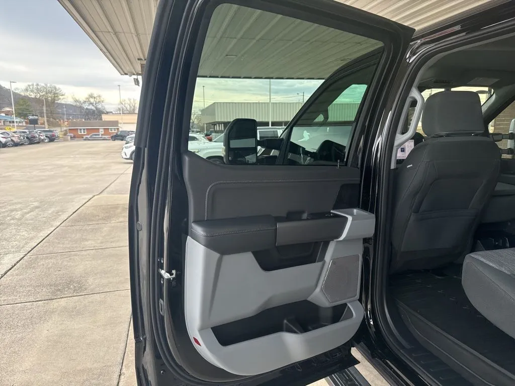 2026 Ford F-250 Super Duty XLT - Photo 16