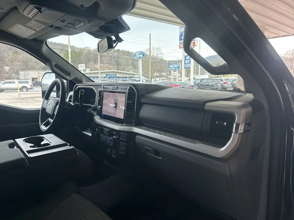 2026 Ford F-250 Super Duty XLT - Photo 17