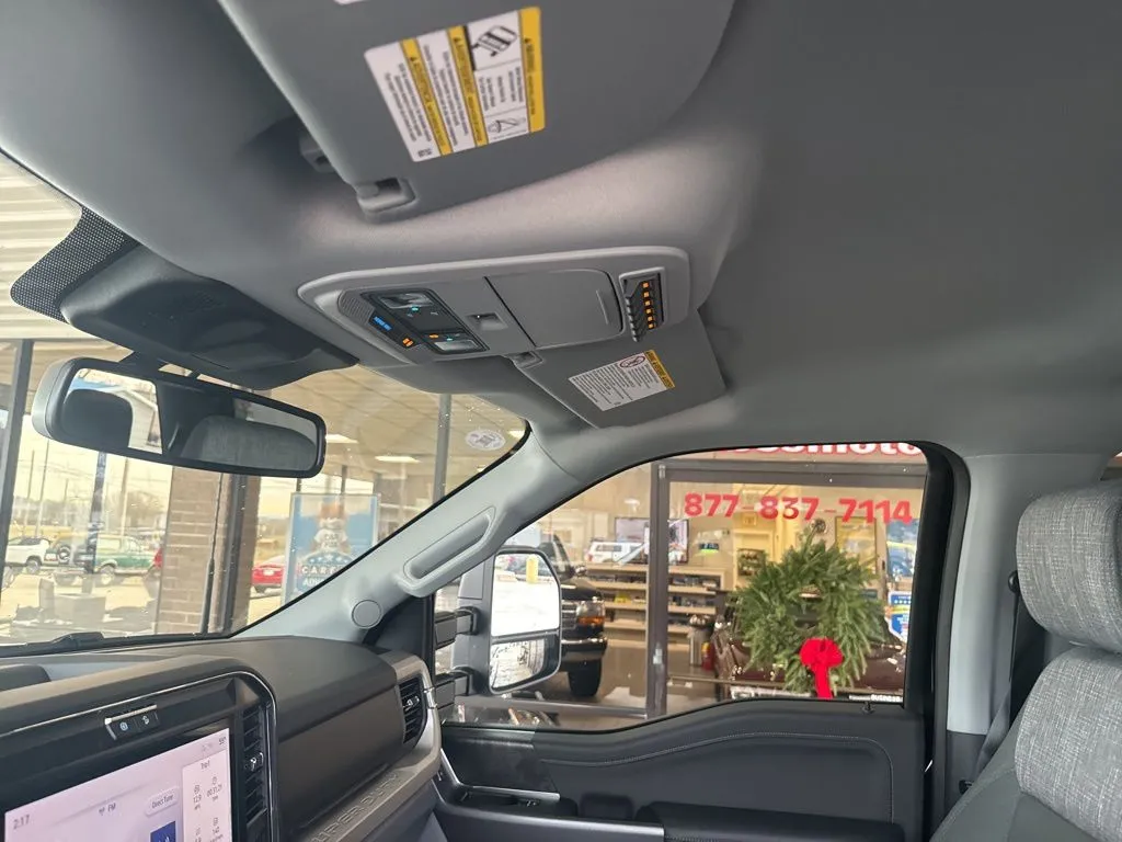 2026 Ford F-250 Super Duty XLT - Photo 10