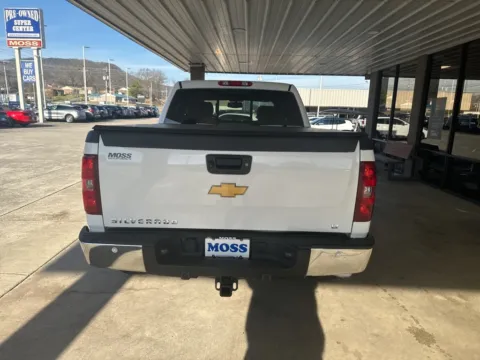 More photos of 2013 Chevrolet Silverado 1500 LT at Moss Motor Company, TN
