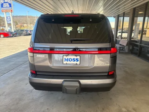 More photos of 2024 Lexus GX 550 Luxury+ at Moss Motor Company, TN