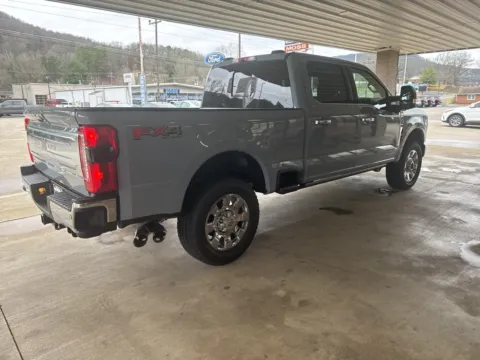 More photos of 2026 Ford F-350SD King Ranch at Moss Motor Company, TN