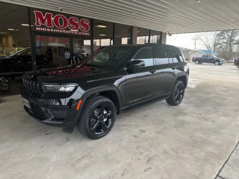 Black 2025 Jeep Grand Cherokee for sale in South Pittsburg, TN