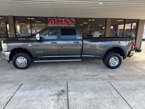 More photos of 2024 Ram 3500 Laramie at Moss Motor Company, TN
