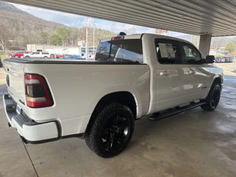 More photos of 2021 Ram 1500 Big Horn/Lone Star at Moss Motor Company, TN