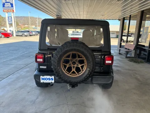 More photos of 2023 Jeep Wrangler Sport at Moss Motor Company, TN