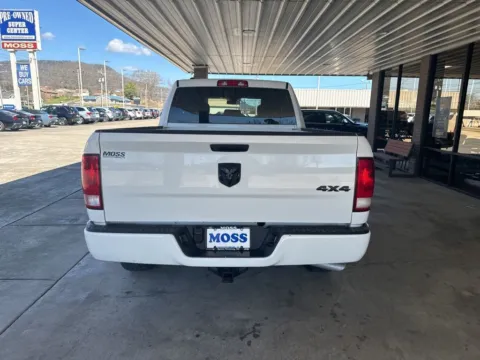 More photos of 2019 Ram 1500 Classic Express at Moss Motor Company, TN