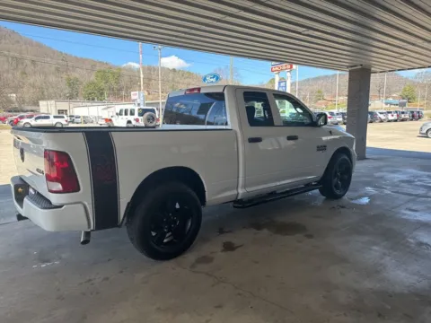 More photos of 2019 Ram 1500 Classic Express at Moss Motor Company, TN