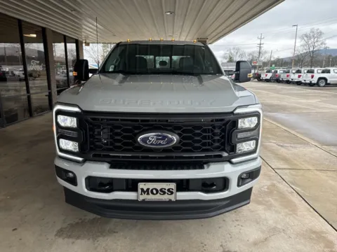Photos of 2026 Ford F-250SD STX for sale in South Pittsburg, TN at Moss Motor Company