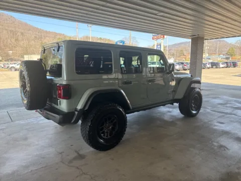 More photos of 2023 Jeep Wrangler Rubicon at Moss Motor Company, TN