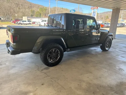 More photos of 2021 Jeep Gladiator Overland at Moss Motor Company, TN
