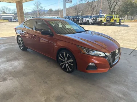 Another view of 2022 Nissan Altima 2.0 SR for sale in South Pittsburg, TN at Moss Motor Company