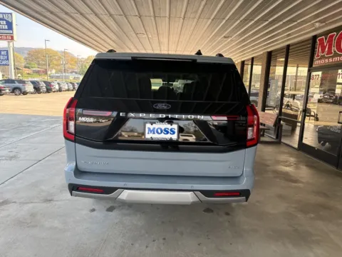 More photos of 2026 Ford Expedition Max Platinum at Moss Motor Company, TN