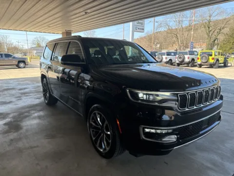 Another view of 2023 Jeep Wagoneer Series III for sale in South Pittsburg, TN at Moss Motor Company