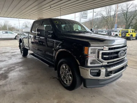 Another view of 2022 Ford F-350SD Lariat for sale in South Pittsburg, TN at Moss Motor Company